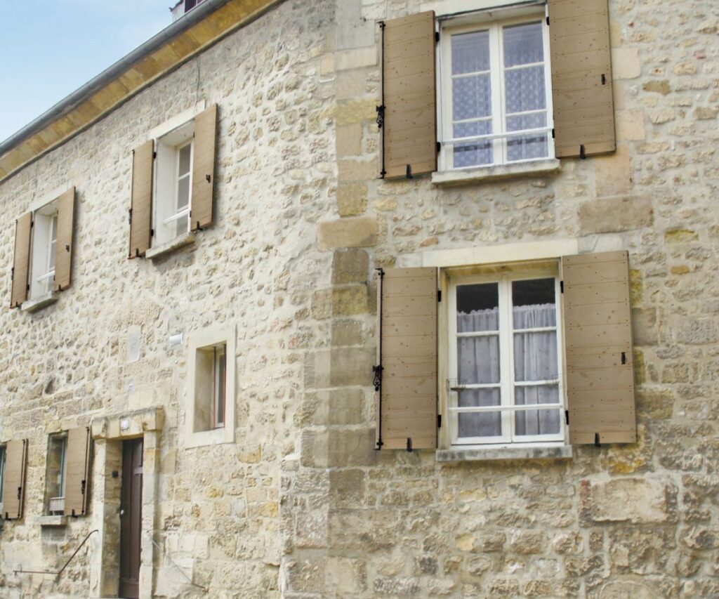 Volet battant persienne